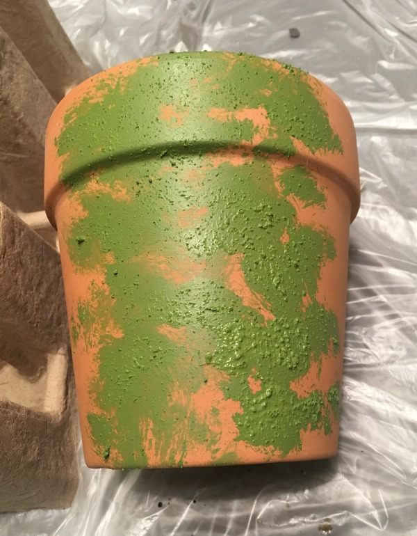 How To Make A Faux Moss Planter With Paint using Plaid Painted Finishes