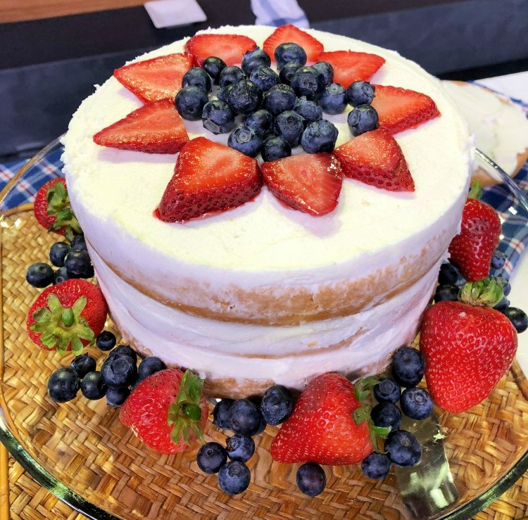 4th of july ideas my home and travels naked cake with fruit