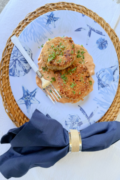 savannah-crab-cakes-paula-deen-pinterest-image-my-home-and-travels-feature-image