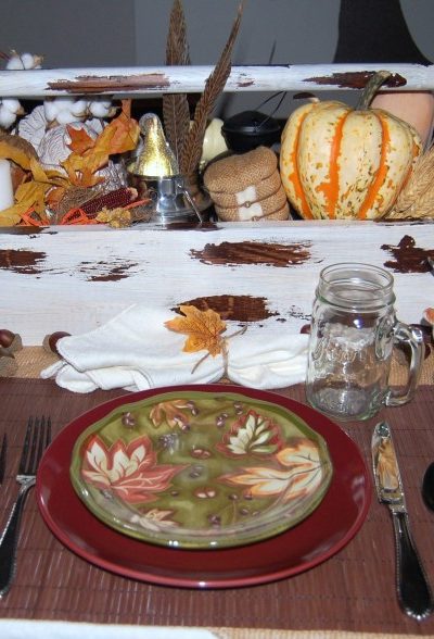 Setting your Thanksgiving Table
