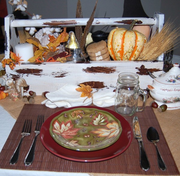 Setting your Thanksgiving Table