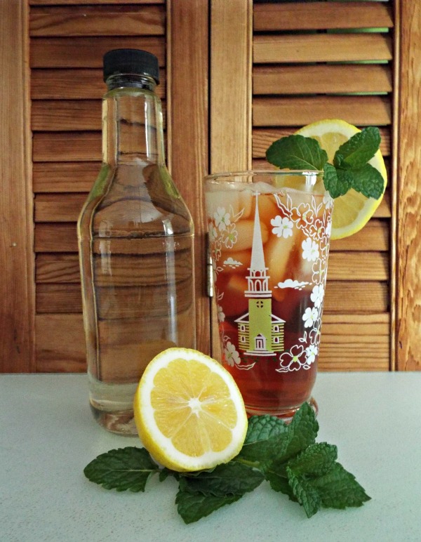 Simple Syrup with Iced Tea and Lemon my home and travels