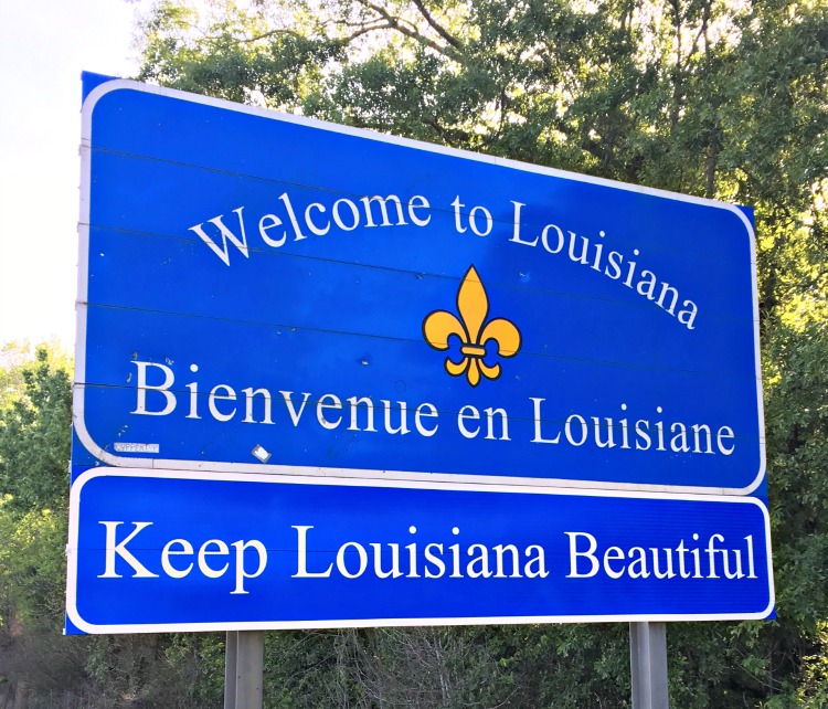 Welcome to Louisiana sign.