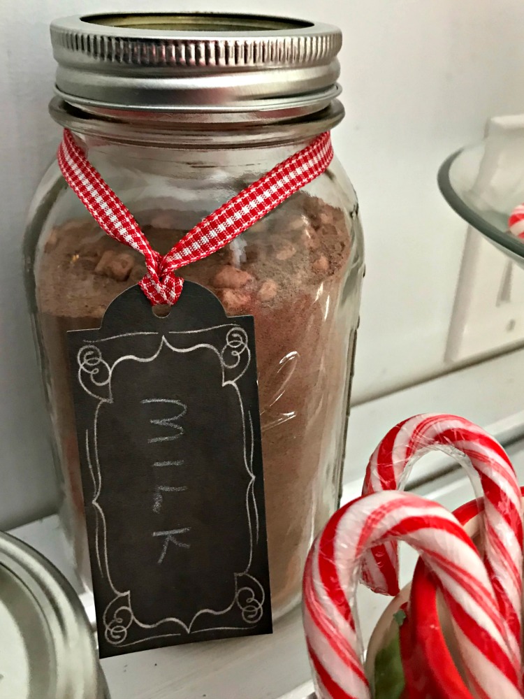 https://myhomeandtravels.com/wp-content/uploads/2017/12/super-simple-cocoa-bar-tag-not-just-paper-and-paint.jpg