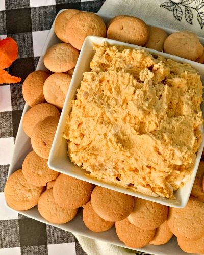 Add This Simple Pumpkin Cheesecake Dip To Your Recipe Book