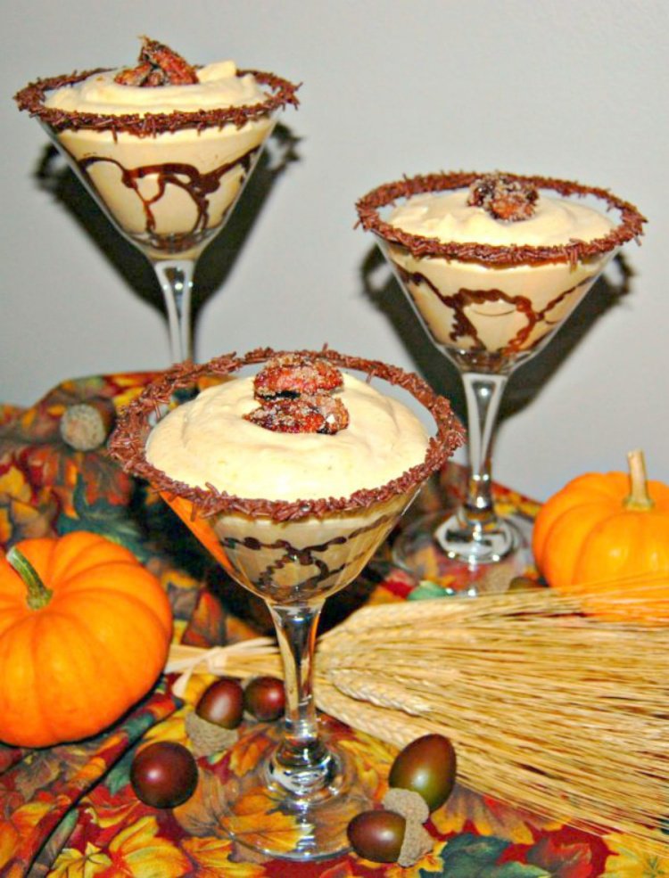 oreo-pumpkin-trifle-dessert-my-home-and-travels pumpkin mousse in martini glass