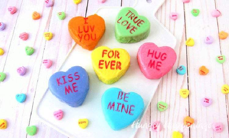 conversation-heart-treats-valentines-day-my-home-and-travels mini cakes