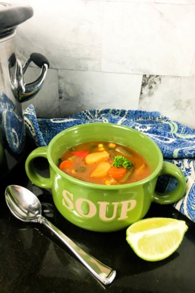 Slow Cooker Vegetable Soup with Beans