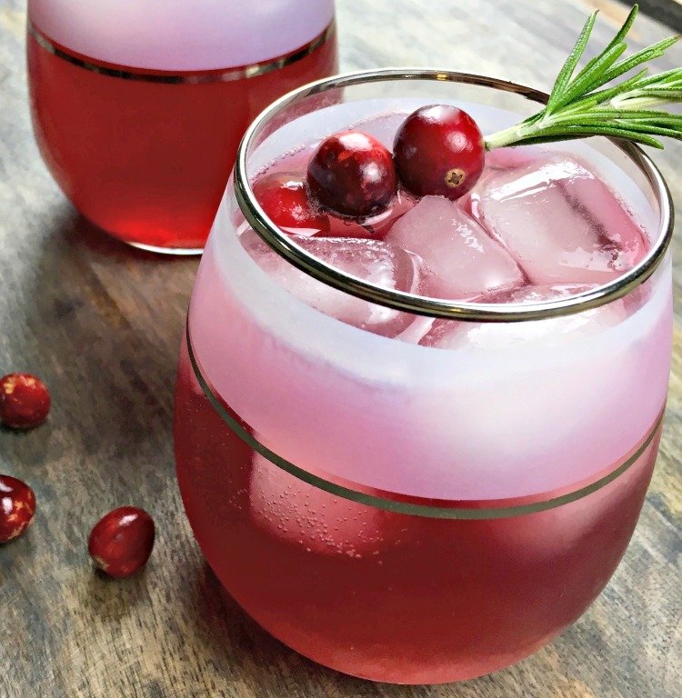 spicy infused cranberry spritzer recipe image