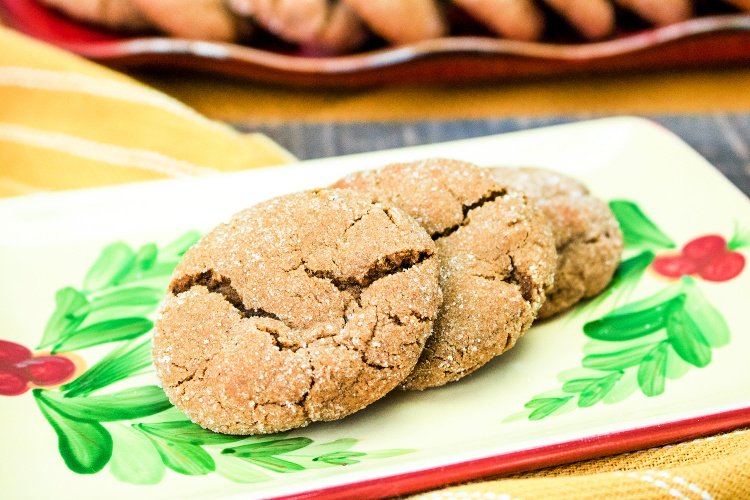chewy-gingersnap-cookies-my-home-and-travels