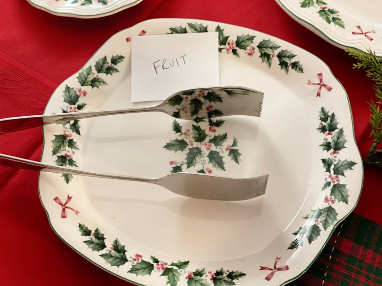 My Christmas Breakfast Menu and Table Setting