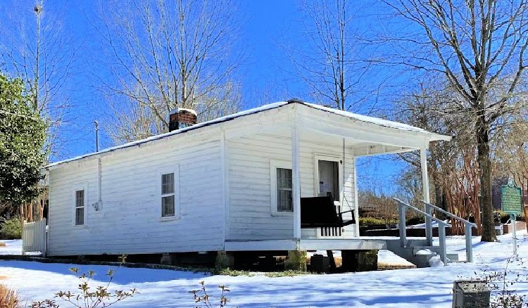 tupelo-elvis-presley-birthplace-my-home-and-travels