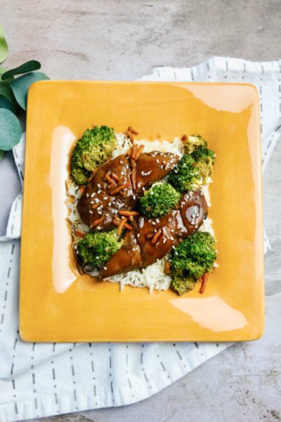 crock-pot-teriyaki-chicken-and-broccoli-my-home-and-travels featured