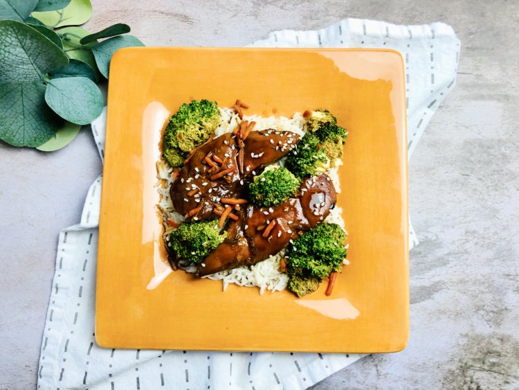 crock-pot-teriyaki-chicken-and-broccoli-my-home-and-travels dished