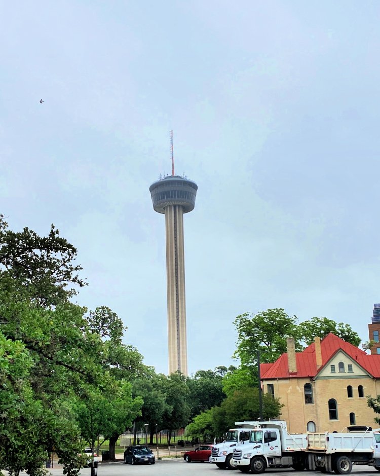 city-sightseeing-tour-san-antonio-my-home-and-travels- tower of america