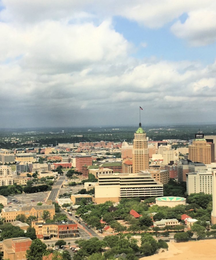 city-sightseeing-tour-san-antonio-my-home-and-travels- tower of america view from top