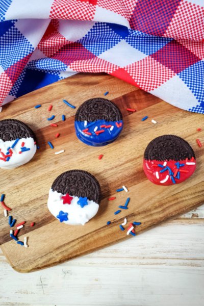 Red, White & Blue Dipped Oreos
