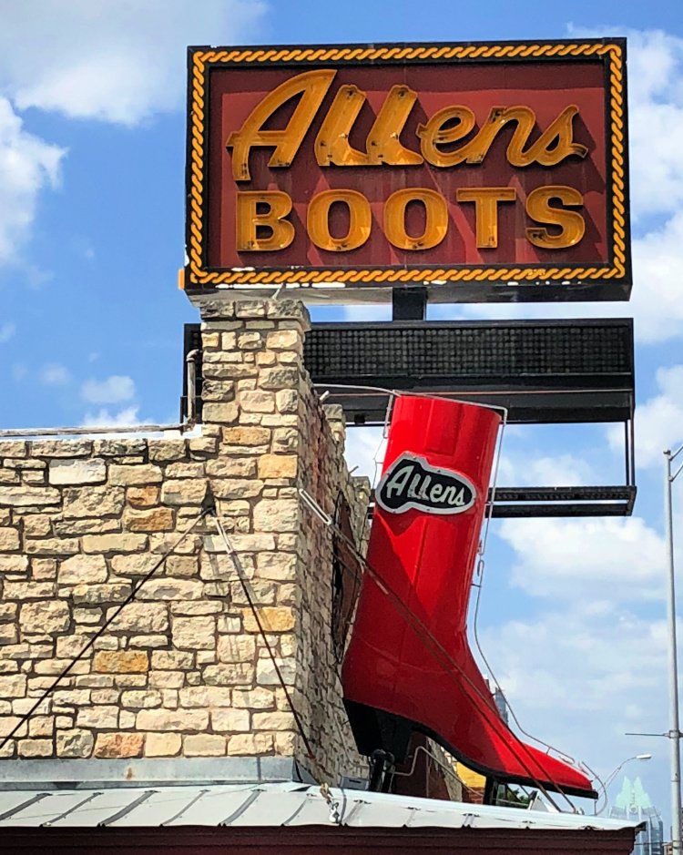favorite-things-in-austin-my-home-and-travels-allen-boot-sign