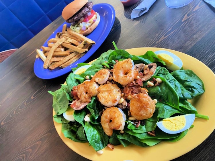 favorite-things-in-austin-my-home-and-travels-salad-burger-aussies