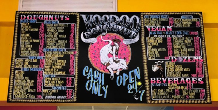favorite-things-in-austin-my-home-and-travels-voodoo-donut-sign