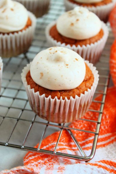 pumpkin cupcakes with cream cheese frosting my home and travels featured image