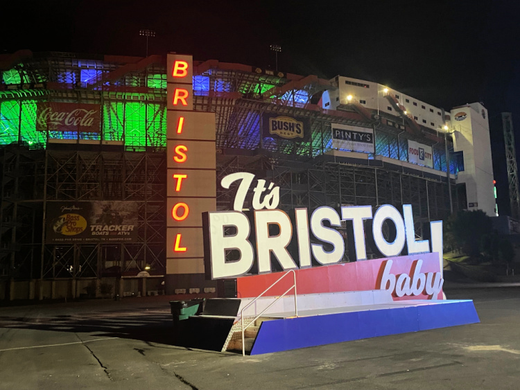 bristol-birthplace-of-country-music-my-home-and-travels. bristol speedway
