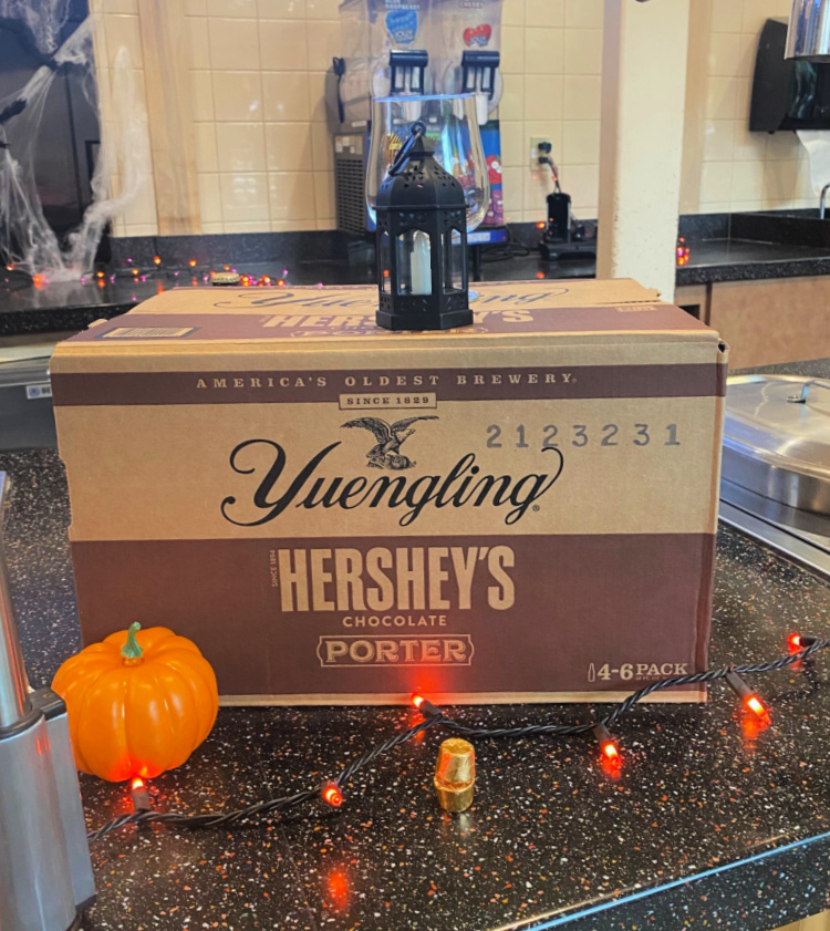 touring-hersheys-chocolate-world-pennsylvania-my-home-and-travels yuengling