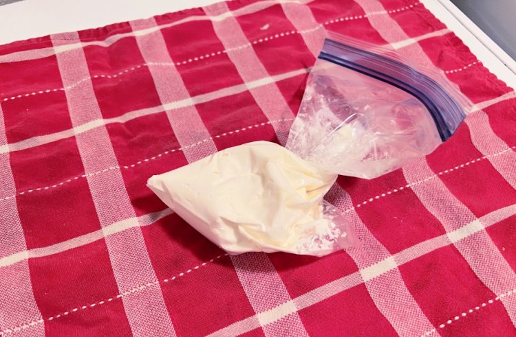 The Easiest Drop Butter Cookie Recipe my home and travels frosting bag
