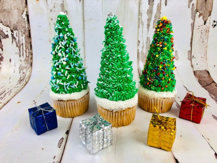 sugar-cone-christmas-tree-cupcake-toppers-my-home-and-travels- trio of trees