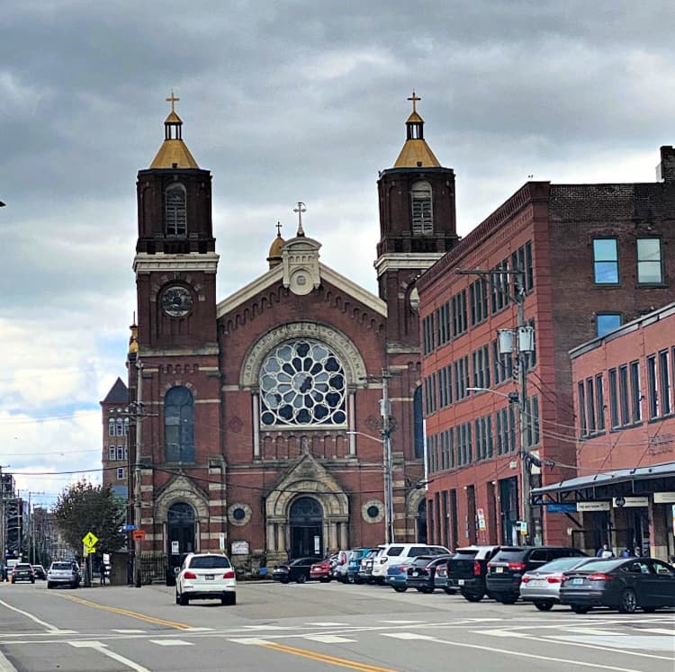 riding-mollys-trolley-pittsburg-my-home-and-travels-st-stanislaus-kostka-church