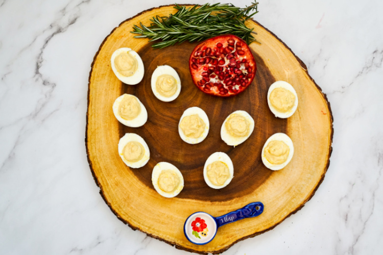 holiday-deviled-eggs-my-home-and-travels- filled eggs