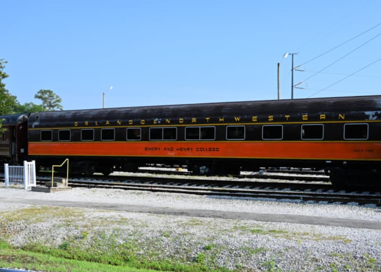 tennessee-valley-railroad rail cars