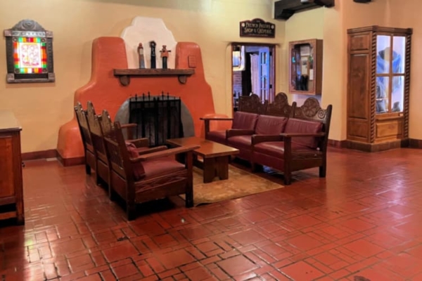 Staying at La Fonda on the Plaza in Santa Fe - My Home and Travels