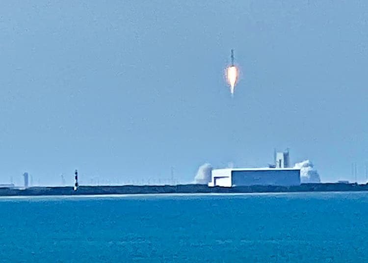 kennedy-space-center-my-home-and-travels space x launch