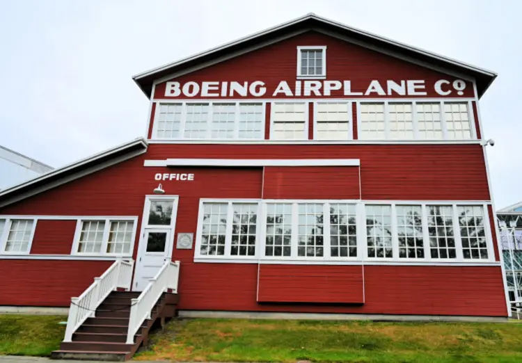 the-museum-of-flight-my-home-and-travels-red barn