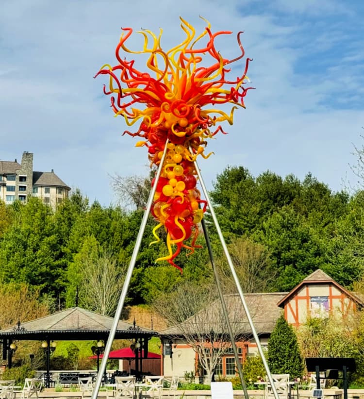 chihuly at biltmore my home and travels antler hill village chandelier