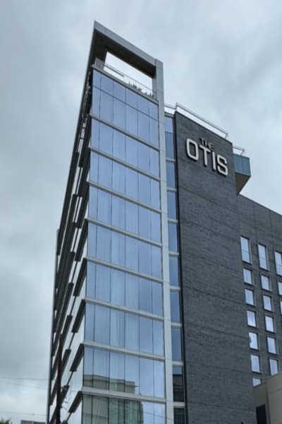 The Otis Hotel Austin – Rustic Luxury in Downtown Austin