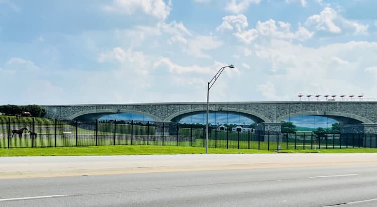 keeneland-race-track-workouts-my-home-and-travels-mural-near-airpor