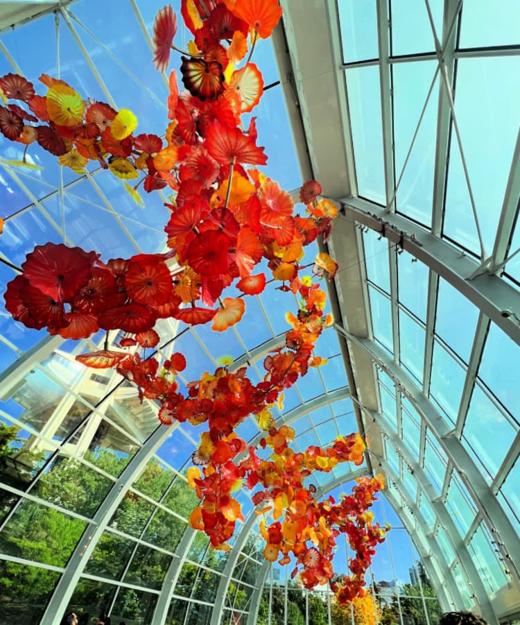 chihuly-garden-and-glass-seattle-my-home-and-travels-glass house