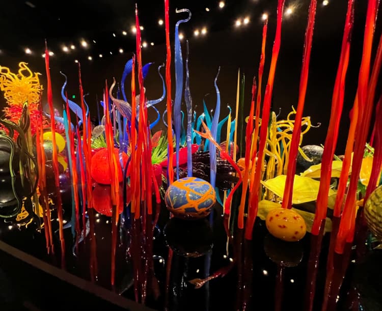 chihuly-garden-and-glass-seattle-my-home-and-travels