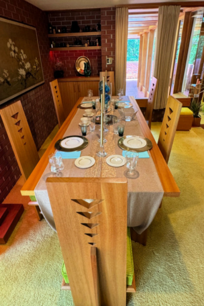 Frank-lloyd-wright-design-samara-my-home-and-travels-dining-table-featured-image