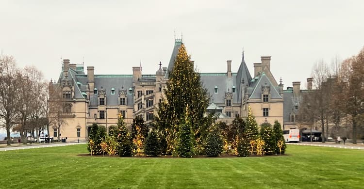 candlelight evenings biltmore estate my home and travels daylight look