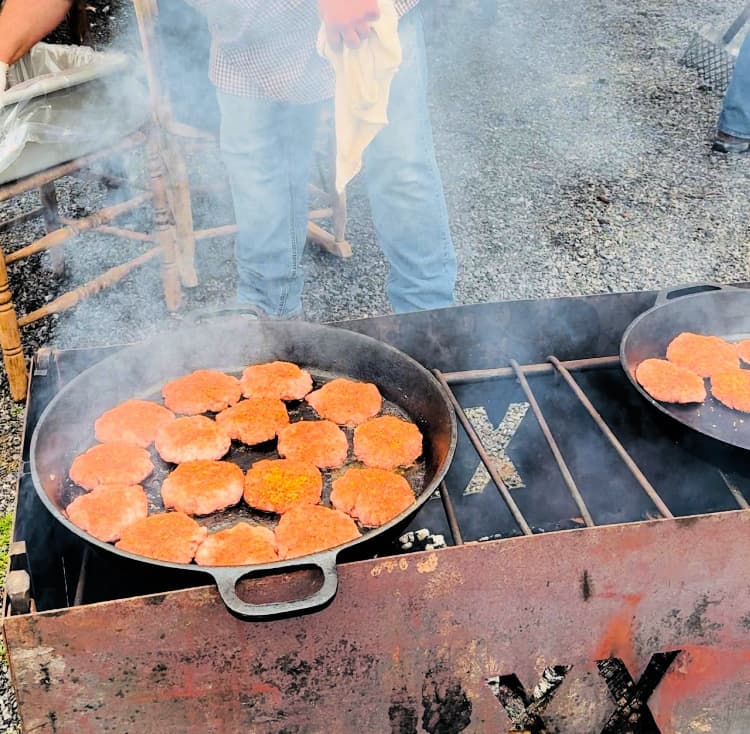 chuckwagon cookoff pigeon forge my home and travels cooking on fire