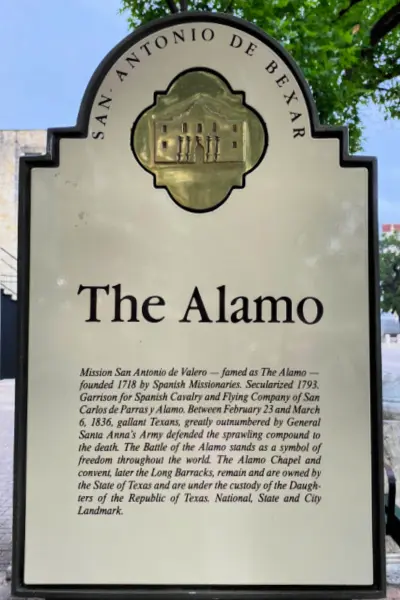 visiting the alamo my home and travels feaature image
