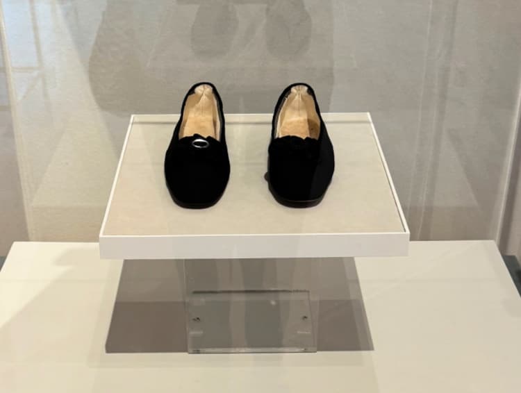 hunter art museum my home and travels queen victoria shoes