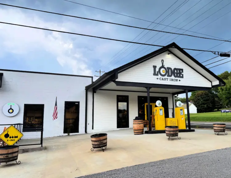 visiting lynchburg tn my home and travels lodge cast iron store