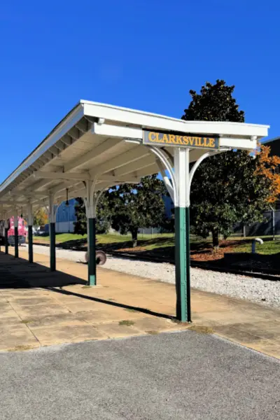 visiting-clarksville-tn-feature-image