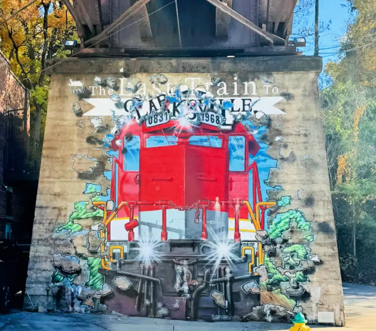 visiting clarksville last train to clarksville mural