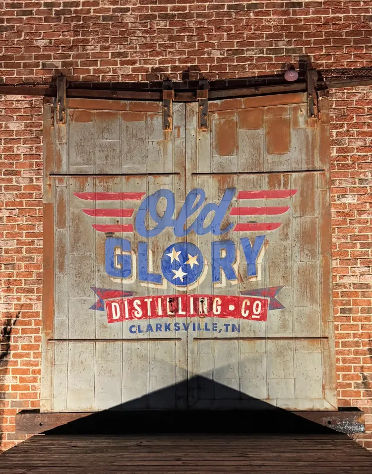 visiting clarksville old glory distillery
