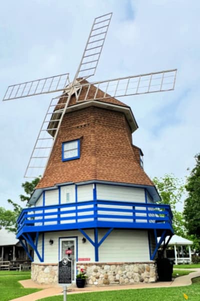 dutch windmill museum nederland texas my home and travels feature image
